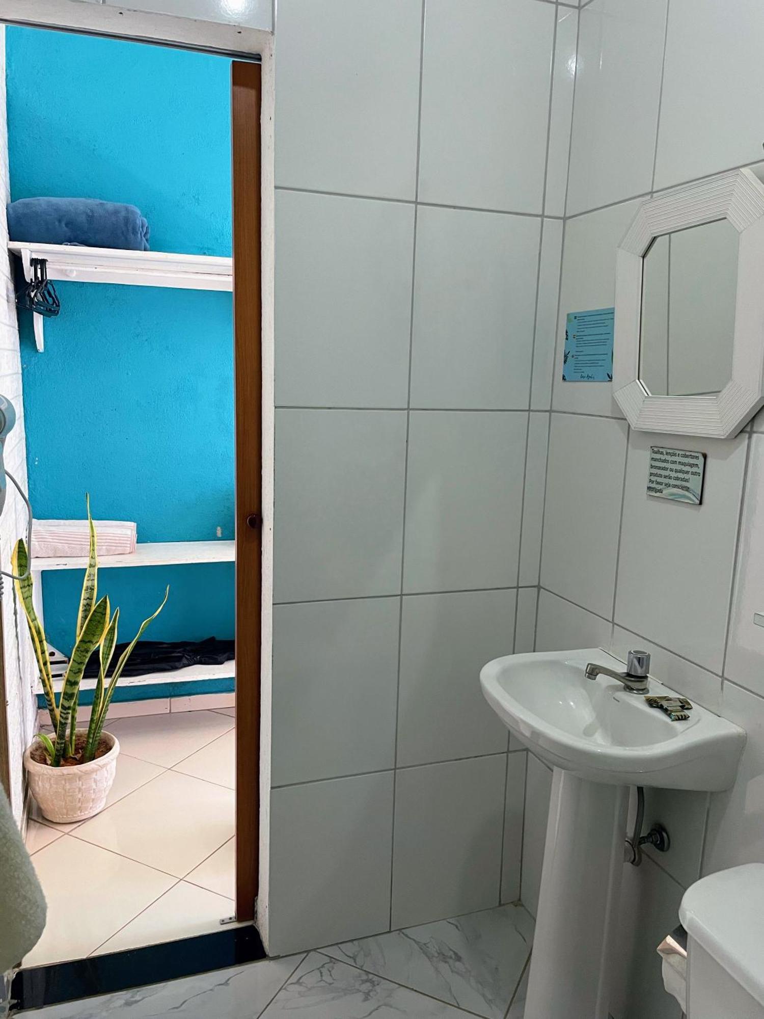 Suites Casa Azul-Vila Do Abraao- Conforto, Limpeza, Otima Localizacao Buitenkant foto